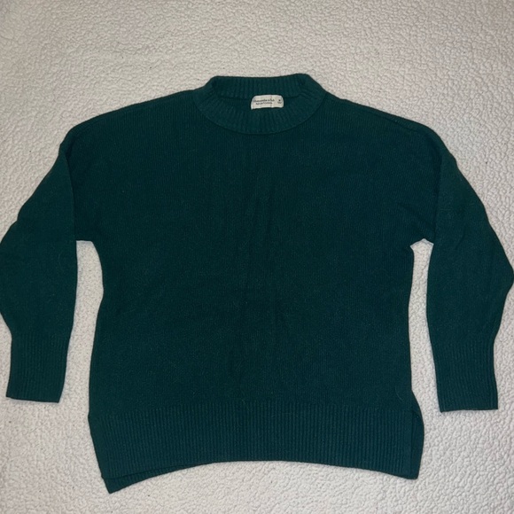 Abercrombie and Fitch Sweater - Picture 4 of 4